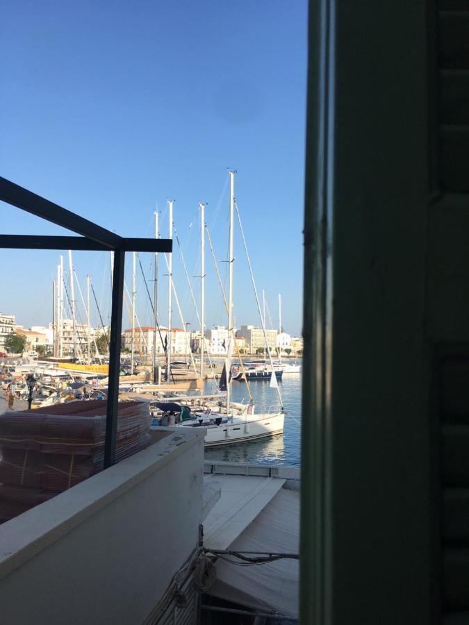 Aegli 1876 Hotel Tinos Luaran gambar