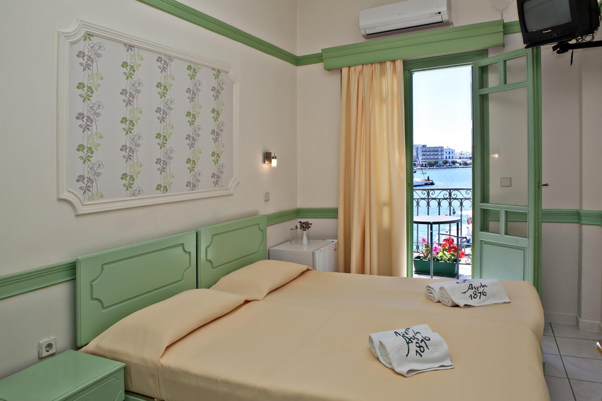 Aegli 1876 Hotel Tinos Luaran gambar