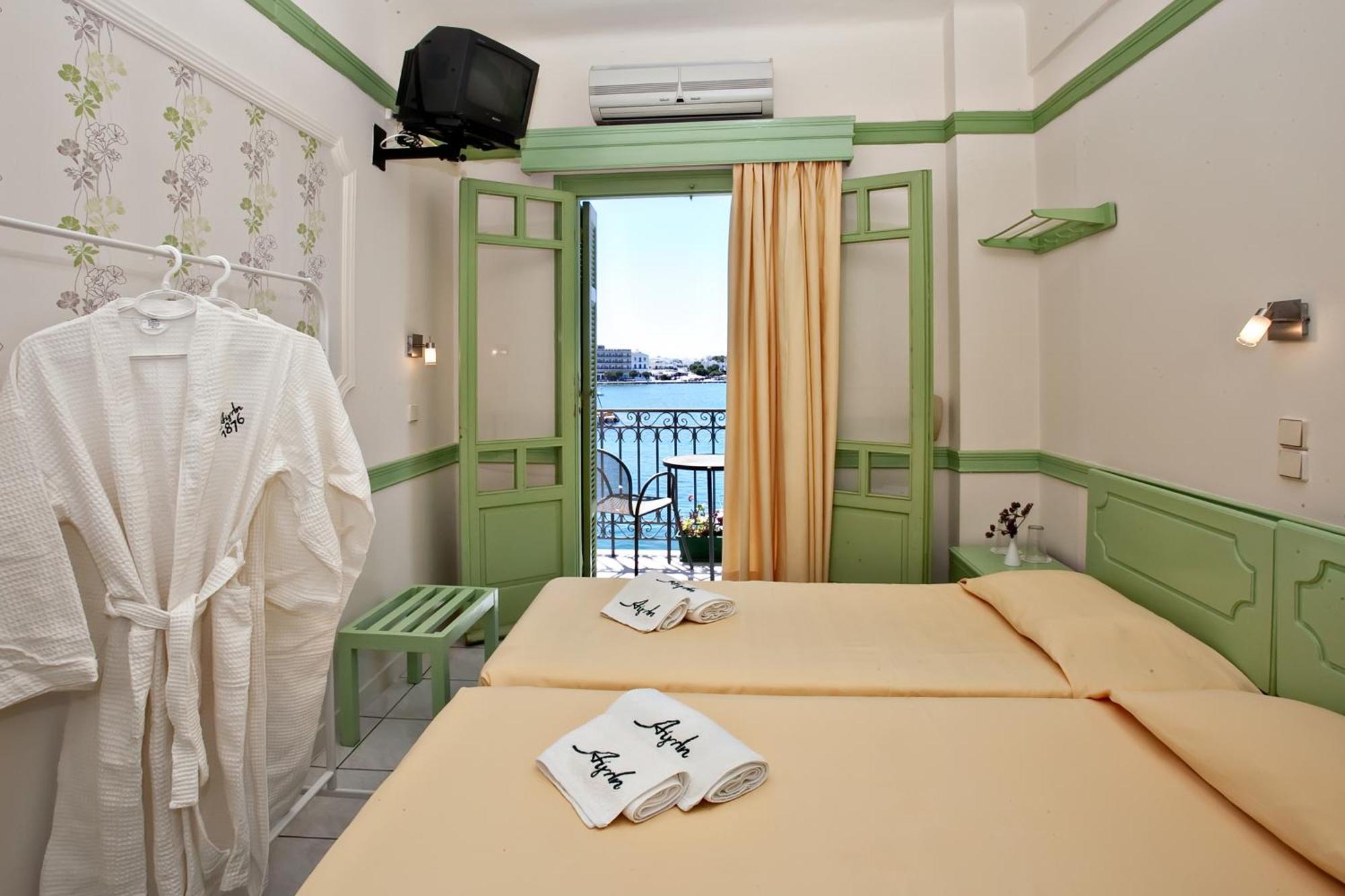 Aegli 1876 Hotel Tinos Luaran gambar
