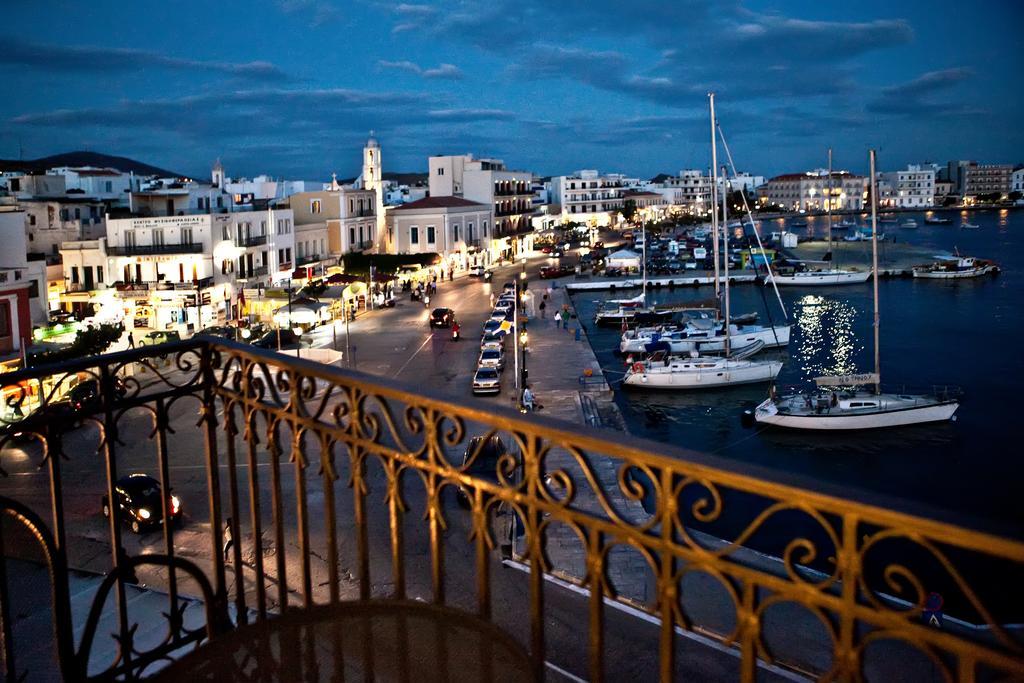 Aegli 1876 Hotel Tinos Bilik gambar