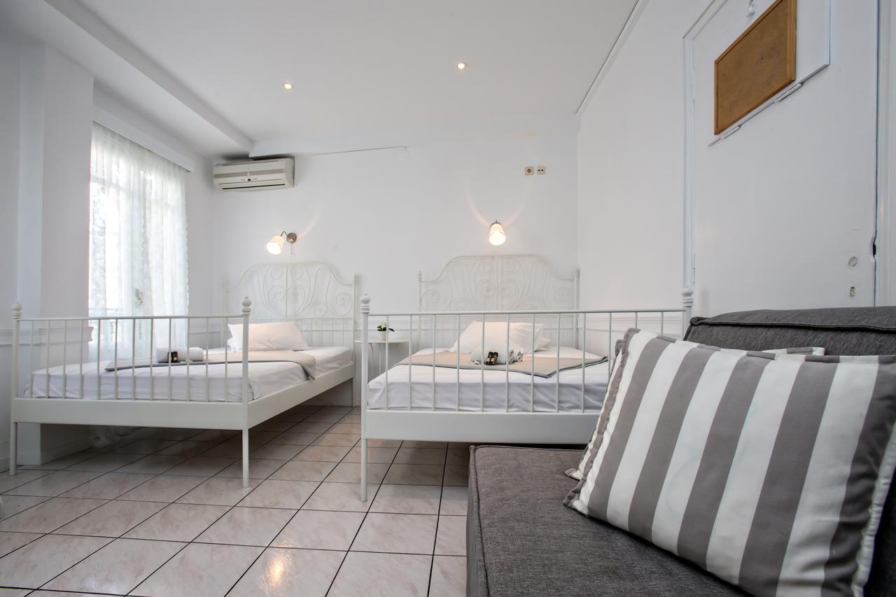 Aegli 1876 Hotel Tinos Luaran gambar