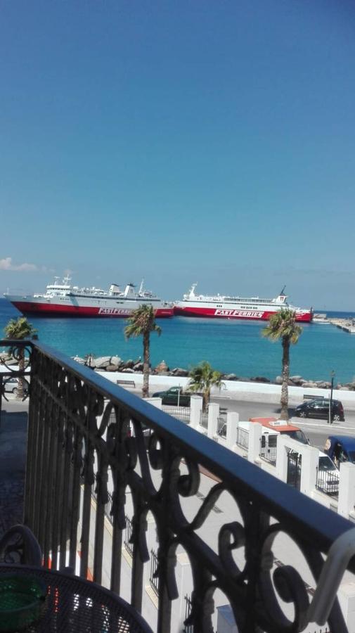 Aegli 1876 Hotel Tinos Luaran gambar