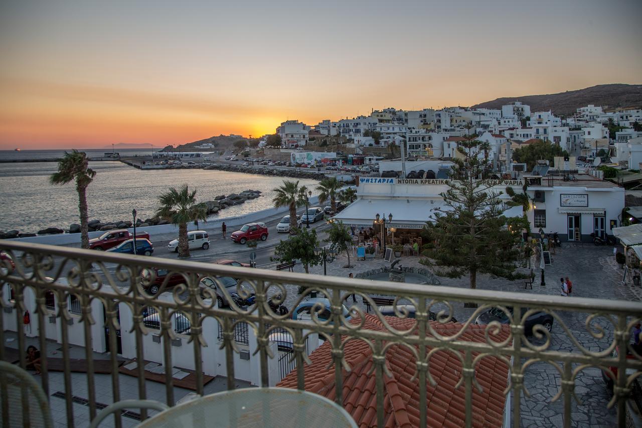 Aegli 1876 Hotel Tinos Luaran gambar