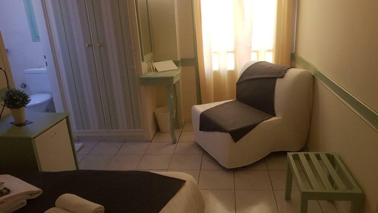 Aegli 1876 Hotel Tinos Luaran gambar