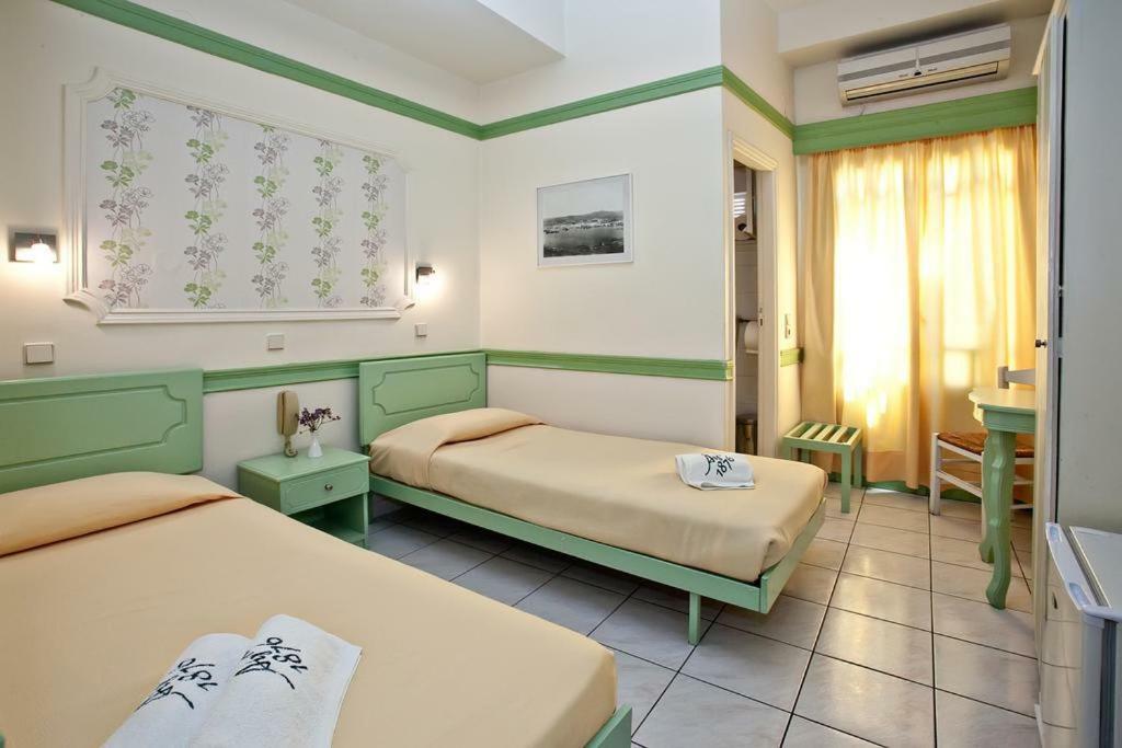 Aegli 1876 Hotel Tinos Luaran gambar